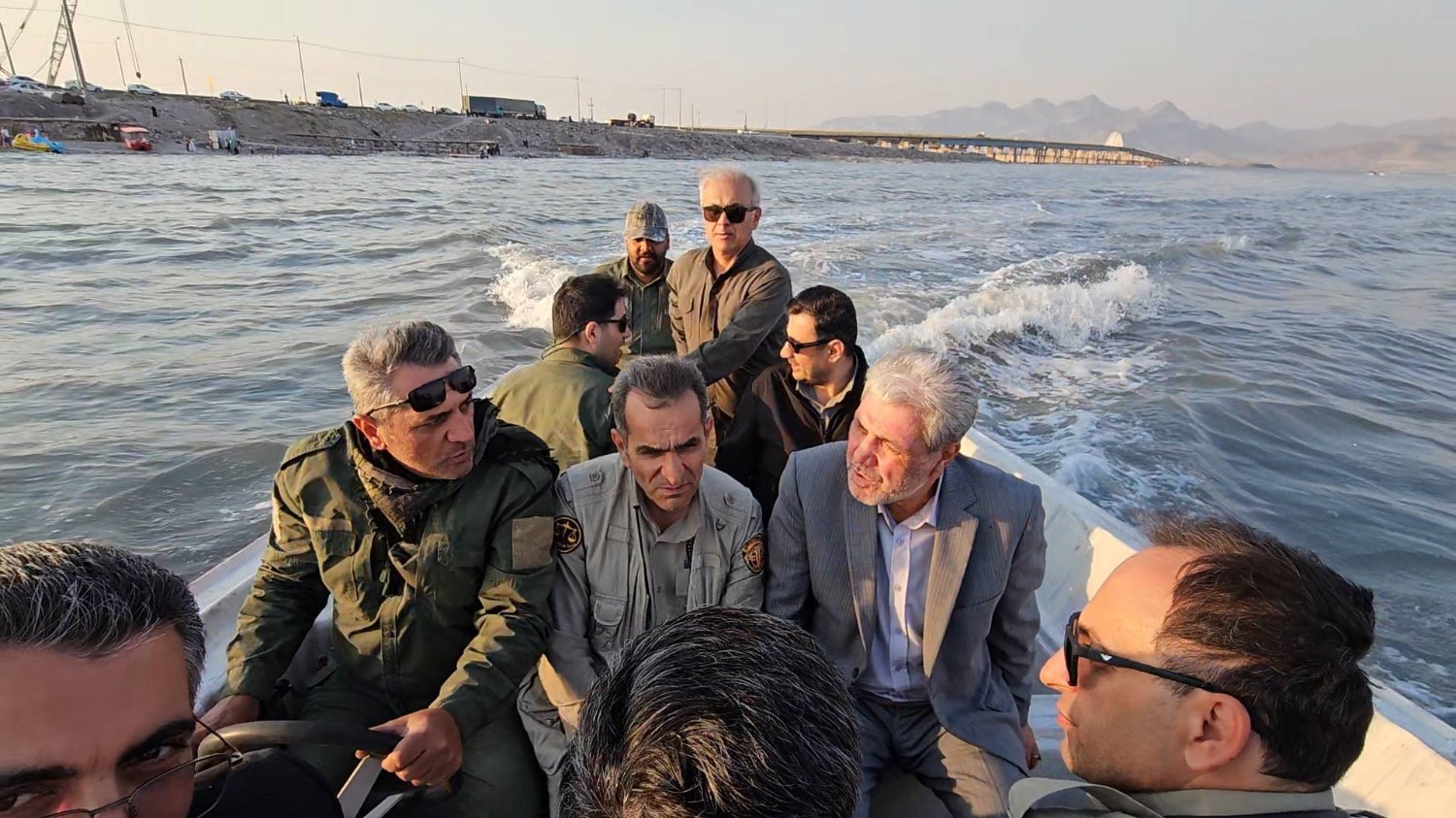 بازدید فرماندار ارومیه از جشنواره فرهنگی و تفریحی «حال خوب دریاچه»