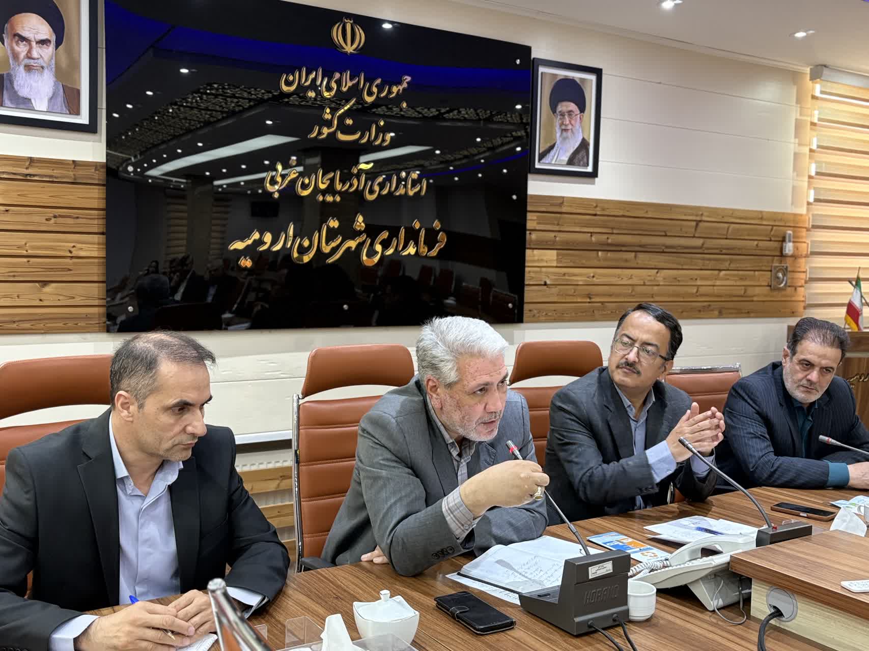 تأکید فرماندار ارومیه بر برخورد قاطع با رهاسازی پسماند و لزوم فرهنگسازی محیطزیستی