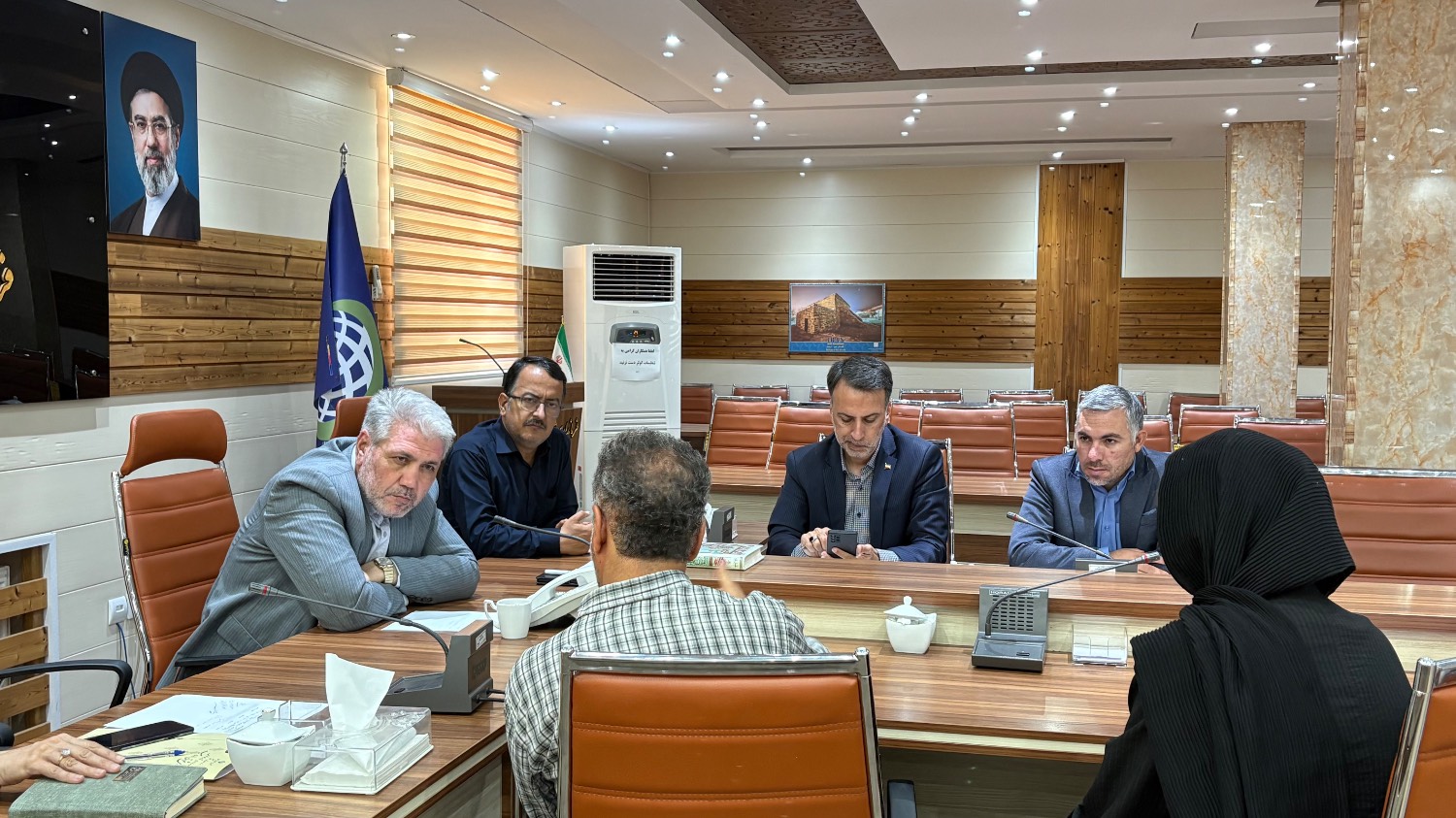 گزارش تصویری | ملاقات مردمی فرماندار ارومیه؛ شنیدن مستقیم مطالبات شهروندان