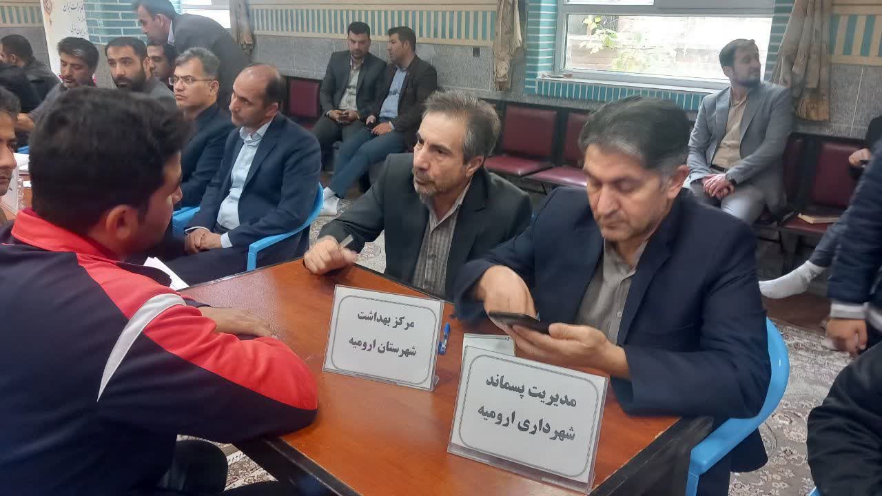 برگزاری میز ارتباطات مردمی فرمانداری شهرستان ارومیه در بخش نازلو