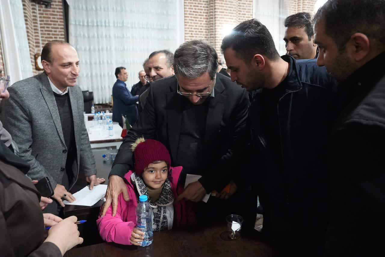 دیدار مردمی و محله‌محور استاندار آذربایجان‌غربی با اهالی محله الواج ارومیه