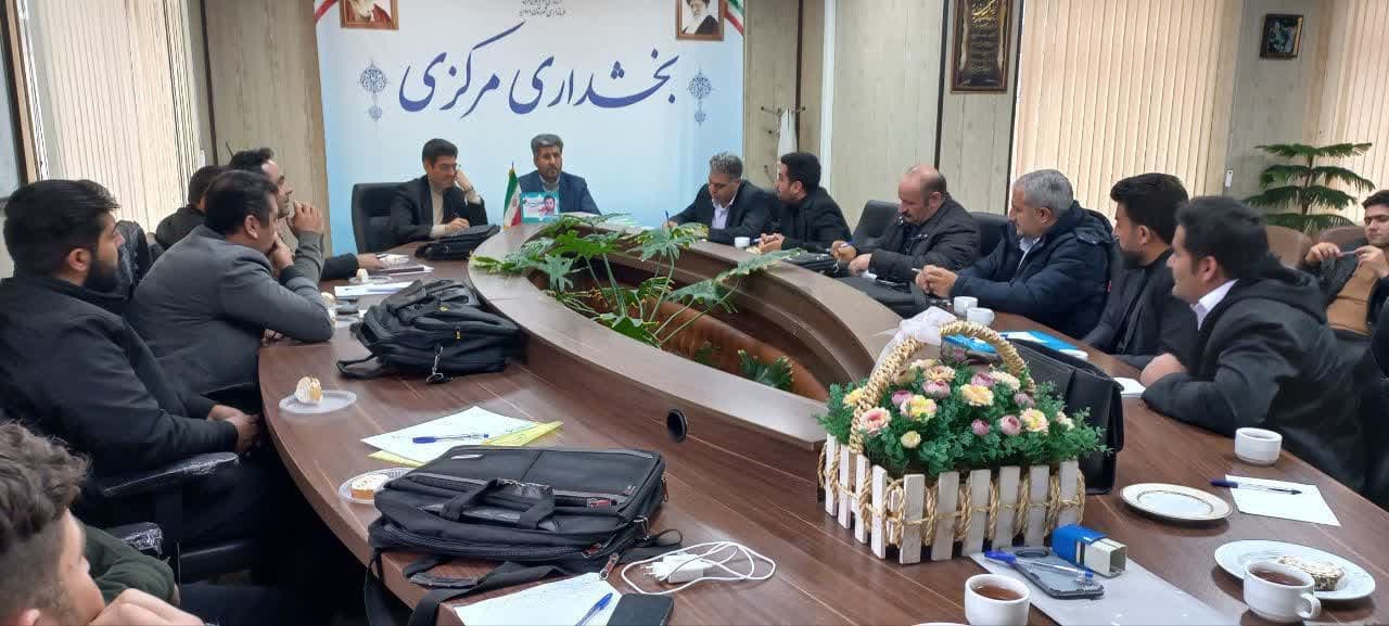 نشست مشورتی دهیاران دهستان دول به ریاست بخشدار مرکزی به ریاست بخشدار مرکزی برگزار شد