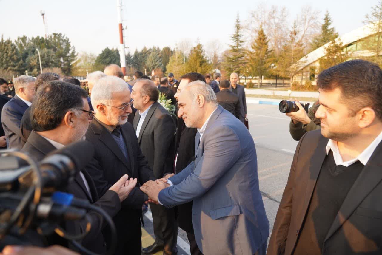 حضور وزیر کشور در گلزار شهیدان باغ رضوان ارومیه