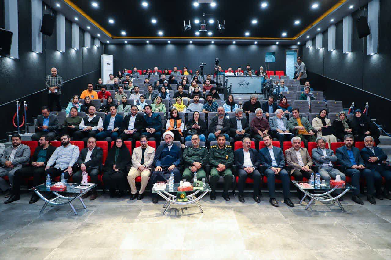 مقابلی: هنرمندان با تولید محتوی و متنهای جدید ظرفیتهای استان را برای سرمایهگذاری روایت کنند.