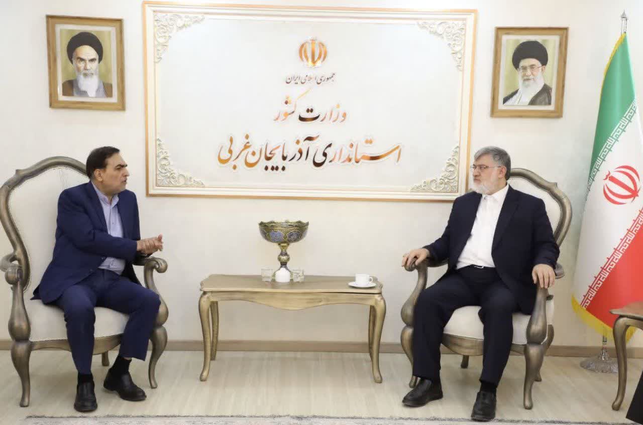 دیدار معاون امور استانهای صدا و سیمای جمهوری اسلامی ایران با استاندار آذربایجانغربی