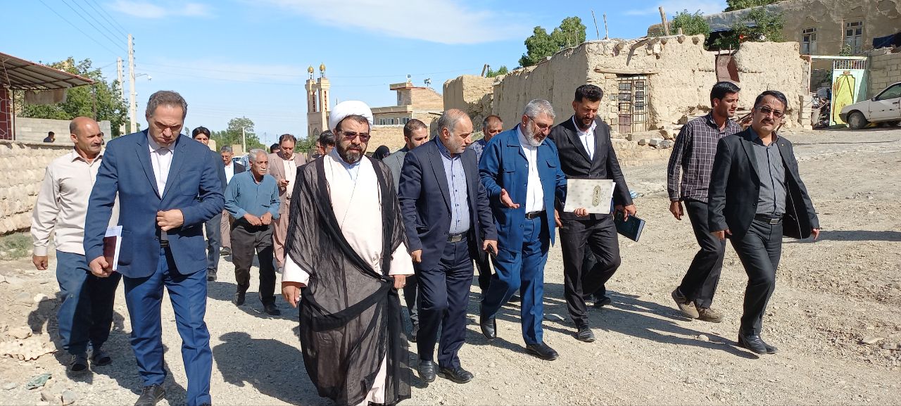 حضور فرماندار شهرستان ارومیه در بخش انزل