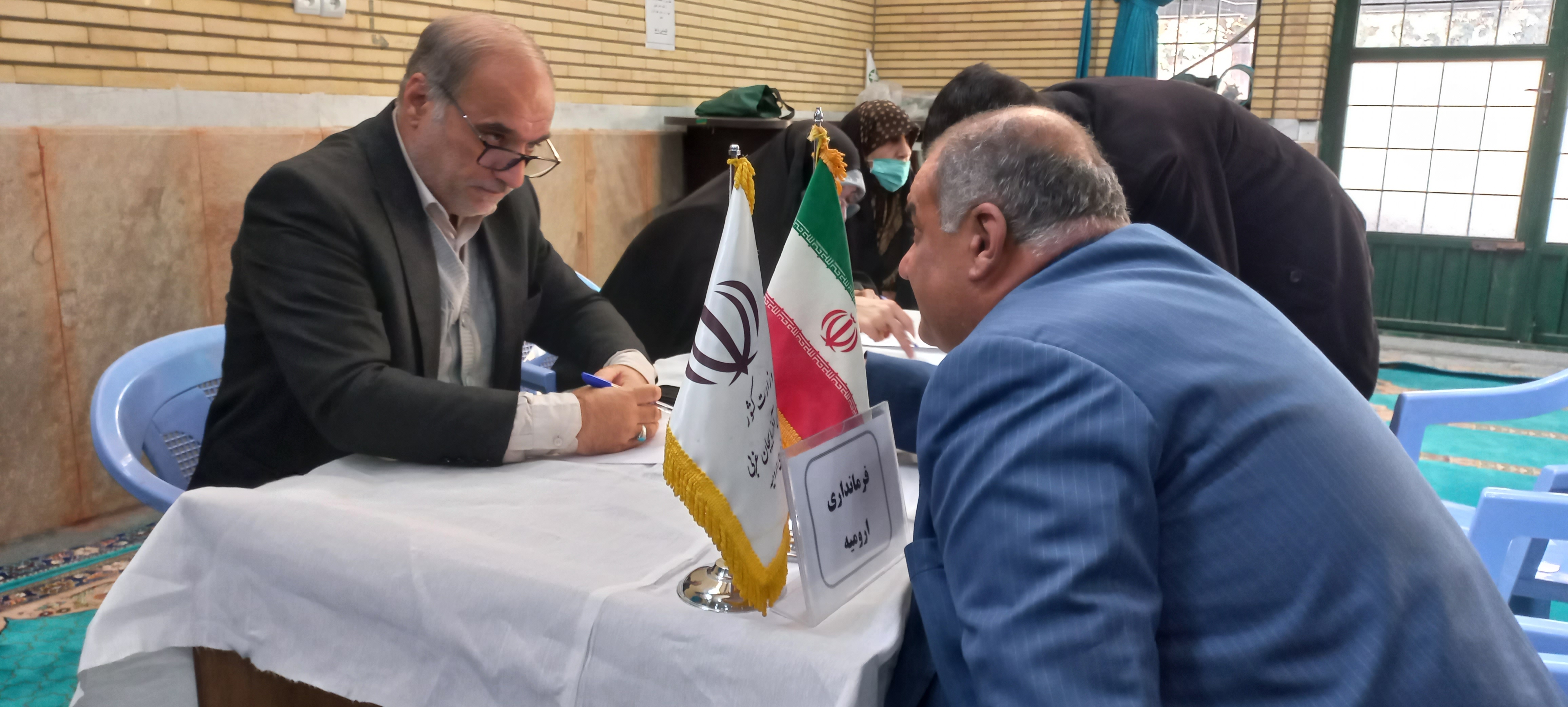 میز ارتباطات مردمی فرمانداری شهرستان ارومیه برگزار شد