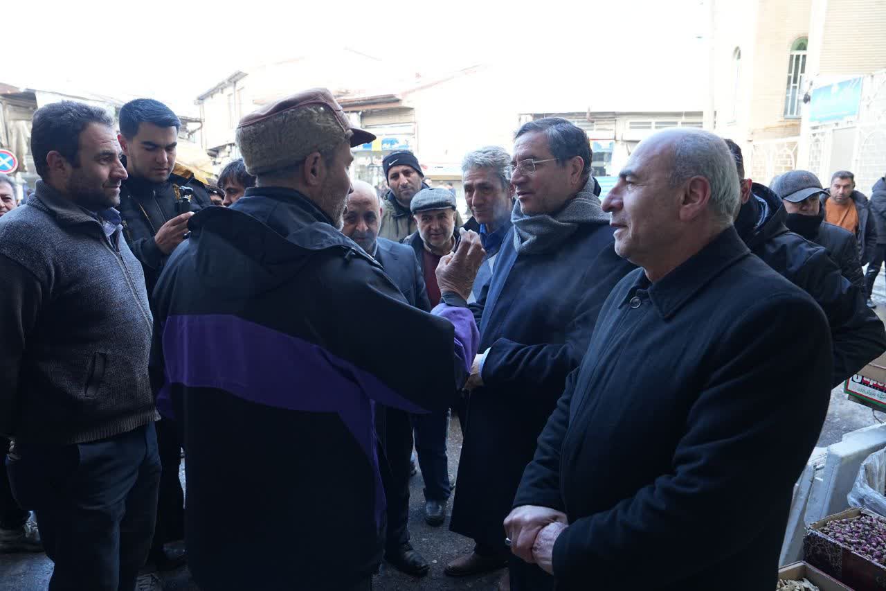 بازدید استاندار آذربایجان‌غربی از بازار ارومیه