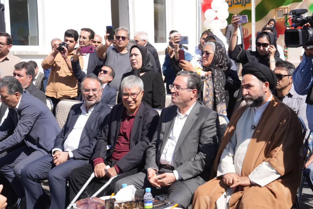 با حضور استاندار آذربایجانغربی انجام شد؛ بهرهبرداری از یک باب مدرسه 10 کلاسه استثنایی در شهر نوشین شهر بخش نازلو