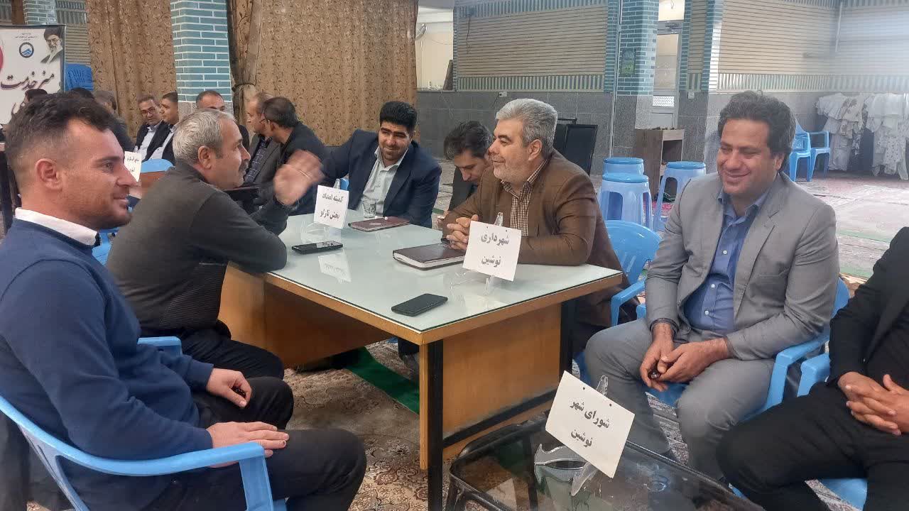 برگزاری میز ارتباطات مردمی فرمانداری شهرستان ارومیه در بخش نازلو