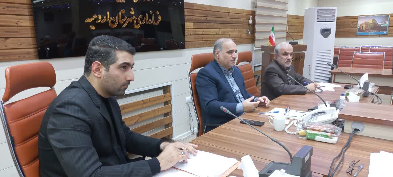 جلسه کمیته پشتیبانی سواد آموزی شهرستان با حضور فرماندار ارومیه