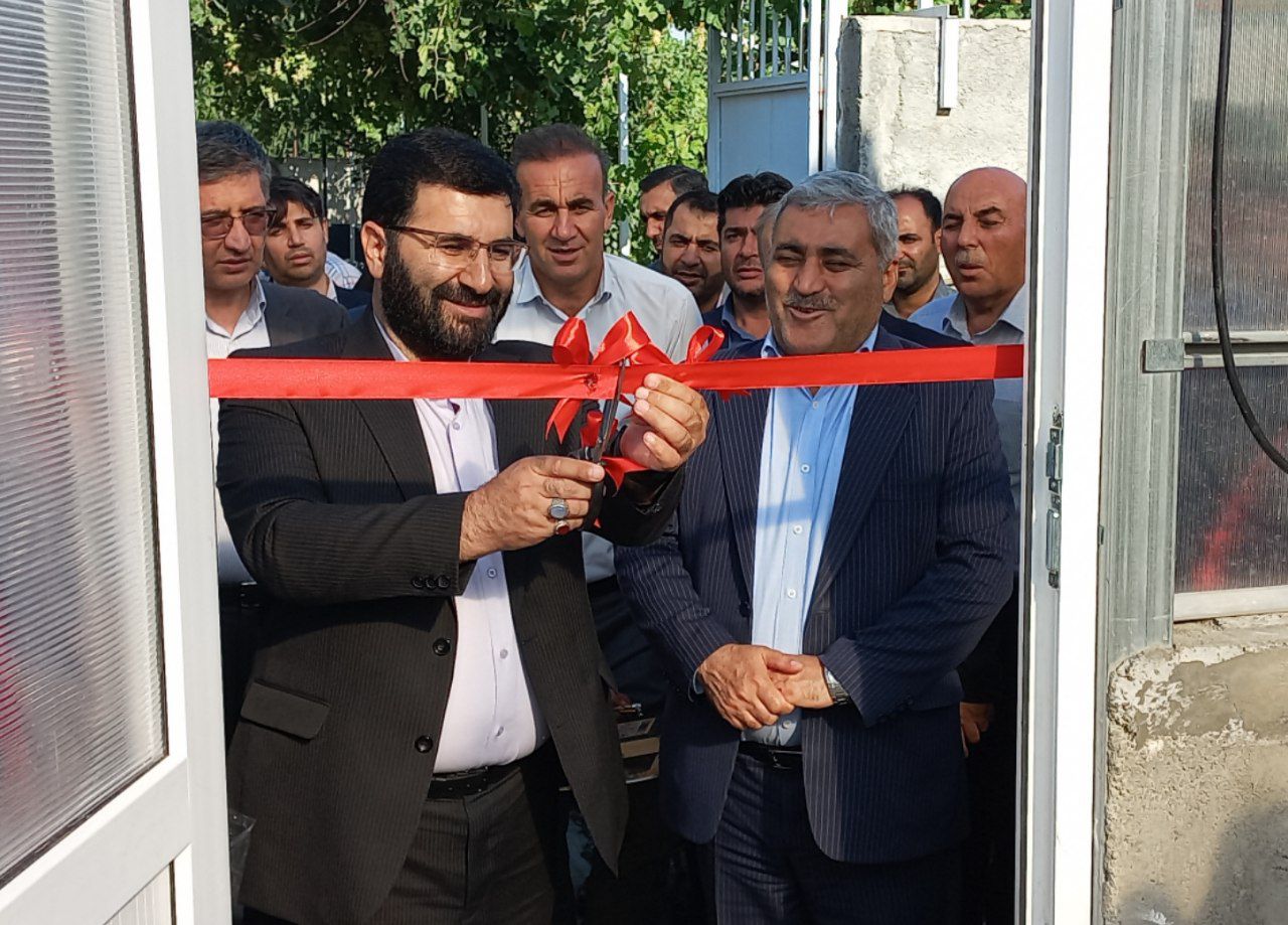 افتتاح گلخانه هیدورپونیک خیار در ارومیه با حضور معاون هماهنگی امور اقتصادی استاندار و فرماندار شهرستان ارومیه