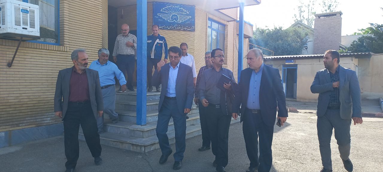 بازدید فرماندار شهرستان ارومیه از مرکز اتحادیه تعاونی تاکسیرانی ارومیه