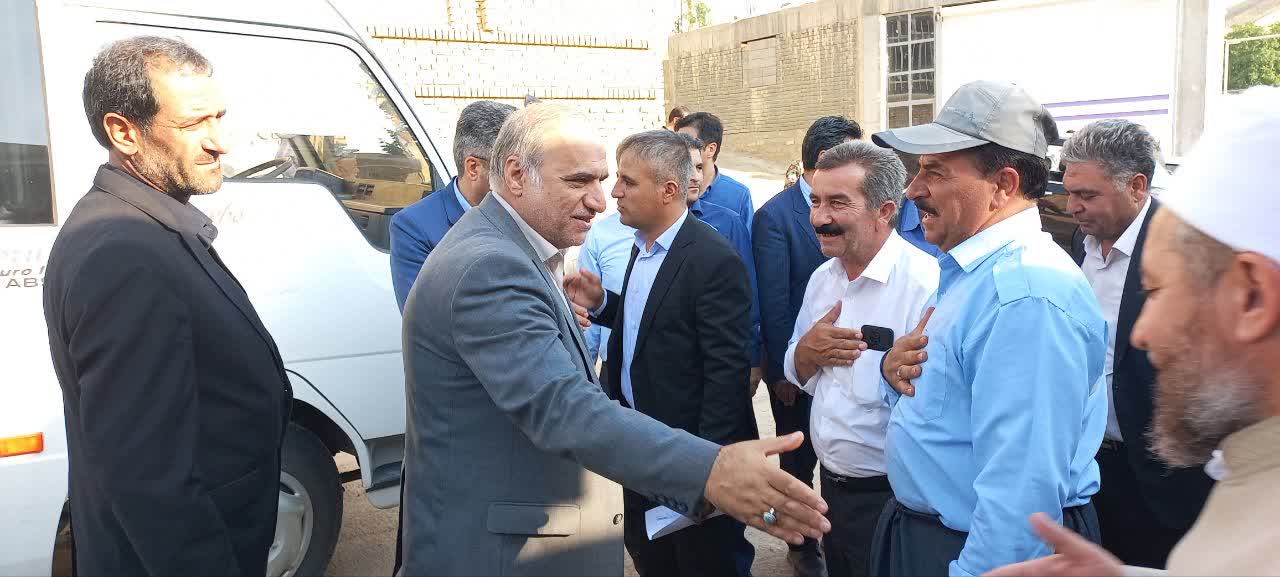 حضور فرماندار شهرستان ارومیه و هیئت همراه در جمع اهالی روستای لرنی