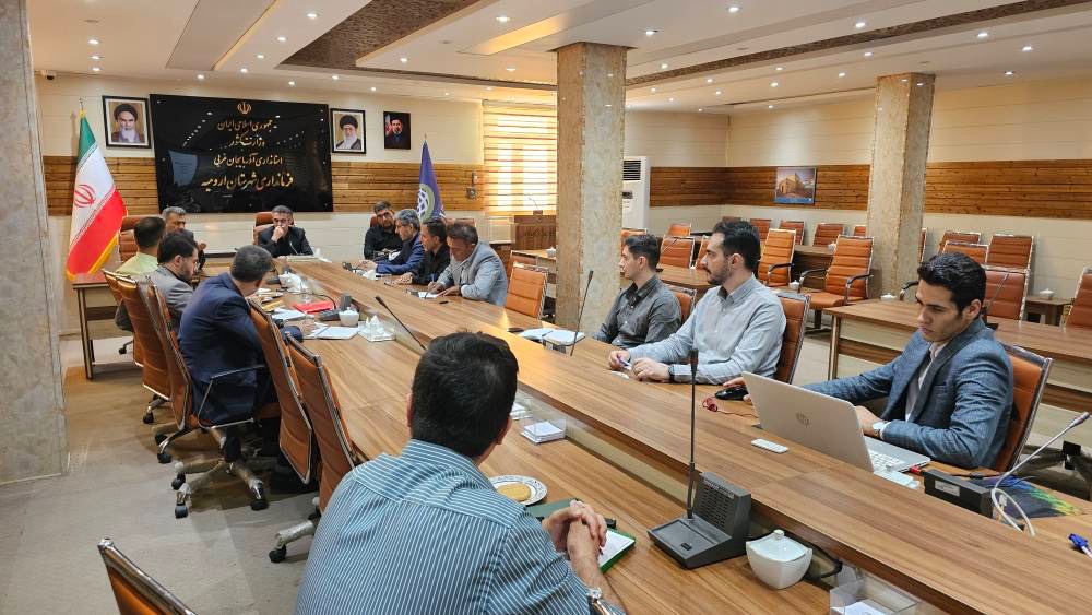 طرح مطالعاتی مدیریت بحران و تابآوری شهرستان ارومیه در فرمانداری بررسی شد