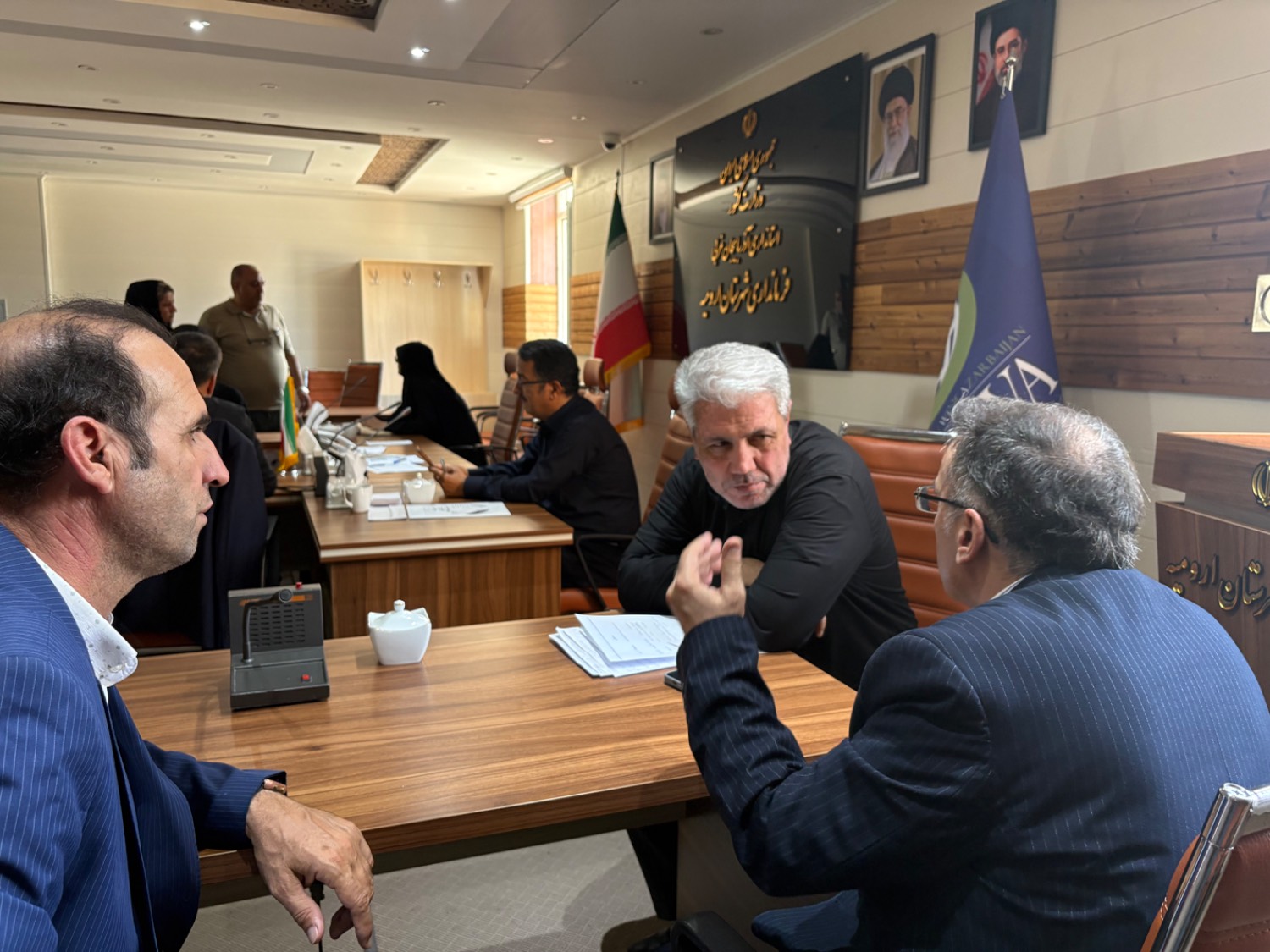 ملاقات مردمی فرماندار ارومیه با شهروندان برگزار شد