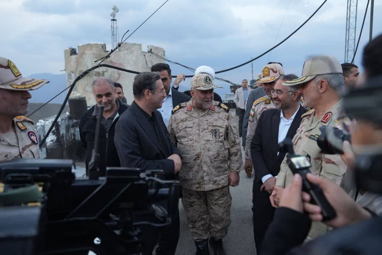 بازدید استاندار آذربایجانغربی از پاسگاه مرزی خانیک در ارومیه / افطار در کنار مرزبانان