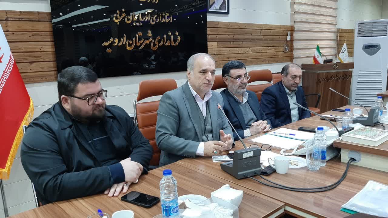 هشتمین جلسه شورای اداری شهرستان ارومیه حامل یک خبر خوش برای ارومیه بود: افتتاح دفتر خبری صداو سیمای شهرستان ارومیه برای اولین بار در میان مراکز استان های کشور