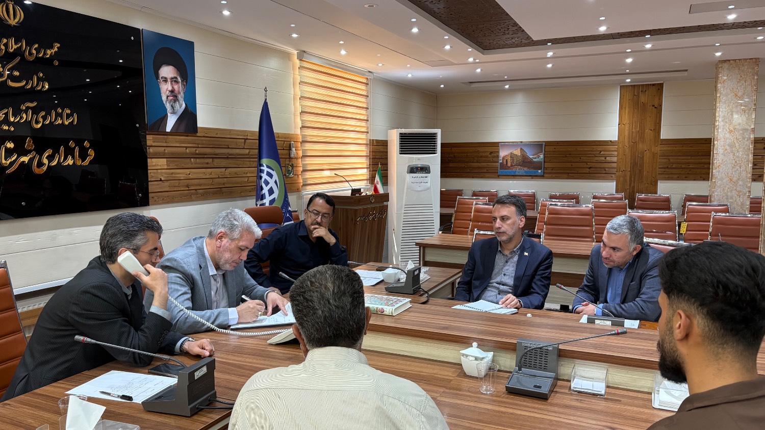 گزارش تصویری | ملاقات مردمی فرماندار ارومیه؛ شنیدن مستقیم مطالبات شهروندان