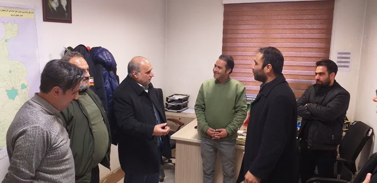 حضور فرماندار شهرستان در اداره راهداری وحمل ونقل جاده ای شهرستان
