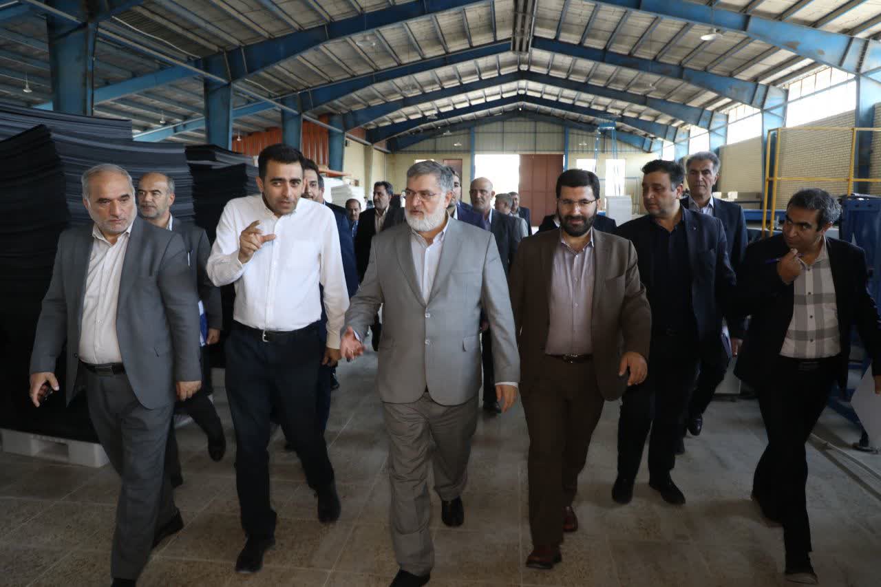 بازدید استاندار آذربایجانغربی و فرماندار شهرستان ارومیه از شرکت والا پروفیل ایرانیان