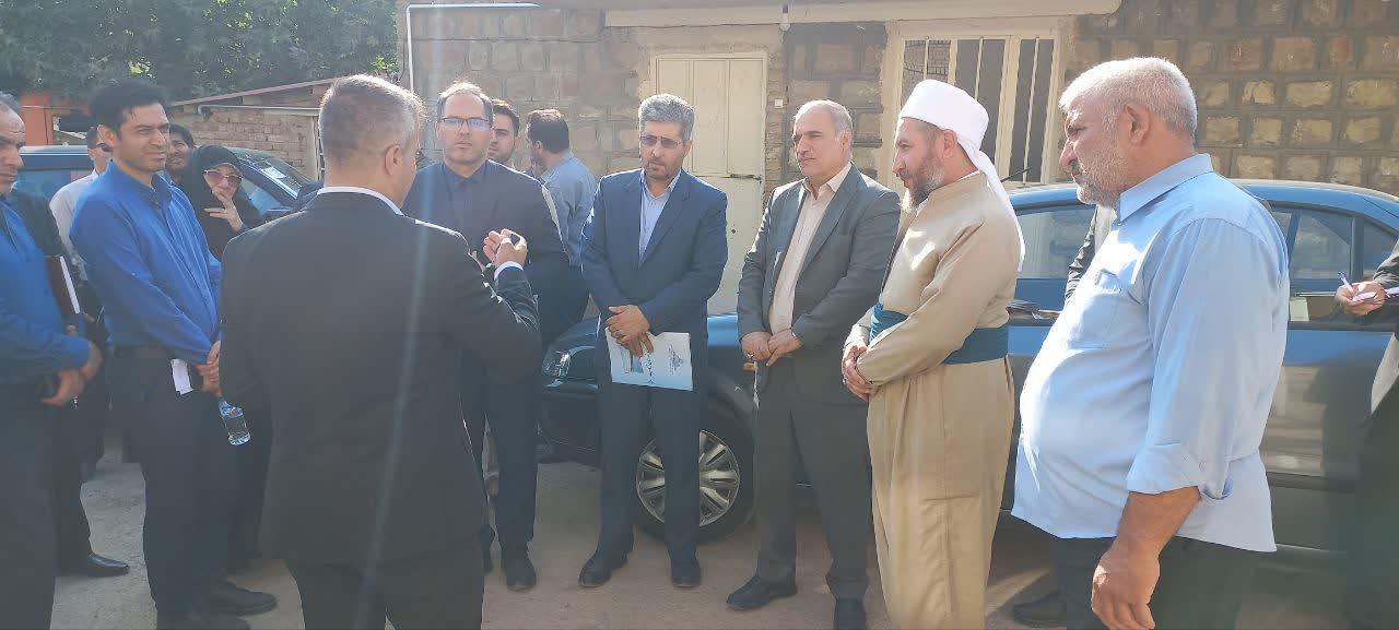 حضور فرماندار شهرستان ارومیه و هیئت همراه در جمع اهالی روستای لرنی